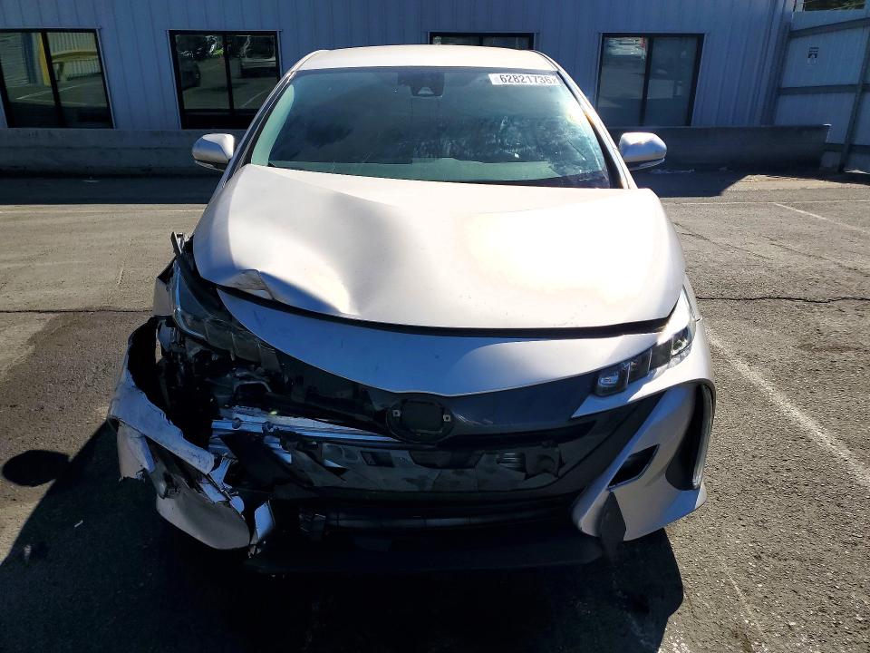 Продажа на аукционе авто 2017 Toyota Prius Prime, vin: JTDKARFP5H3060638, номер лота: 62821736