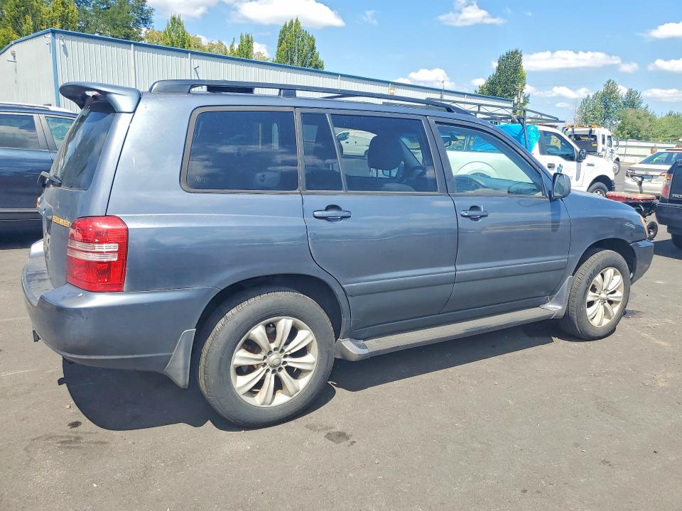61753676 :رقم المزاد ، JTEHF21A520068071 vin ، 2002 Toyota Highlander مزاد بيع