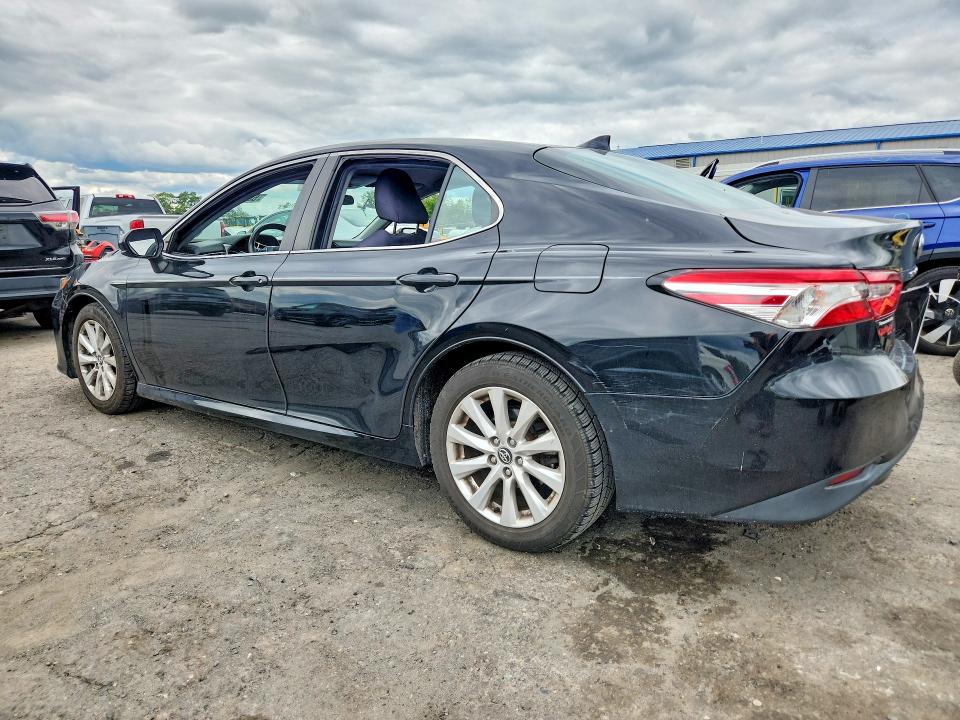 2020 Toyota Camry მანქანა იყიდება აუქციონზე, vin: 4T1C11AK0LU939433, აუქციონის ნომერი: 63253396
