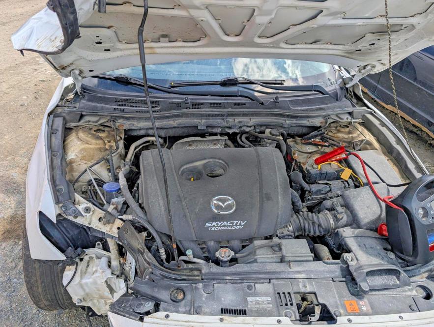 60945896 :رقم المزاد ، 3MZBM1V70FM147348 vin ، 2015 Mazda 3 مزاد بيع