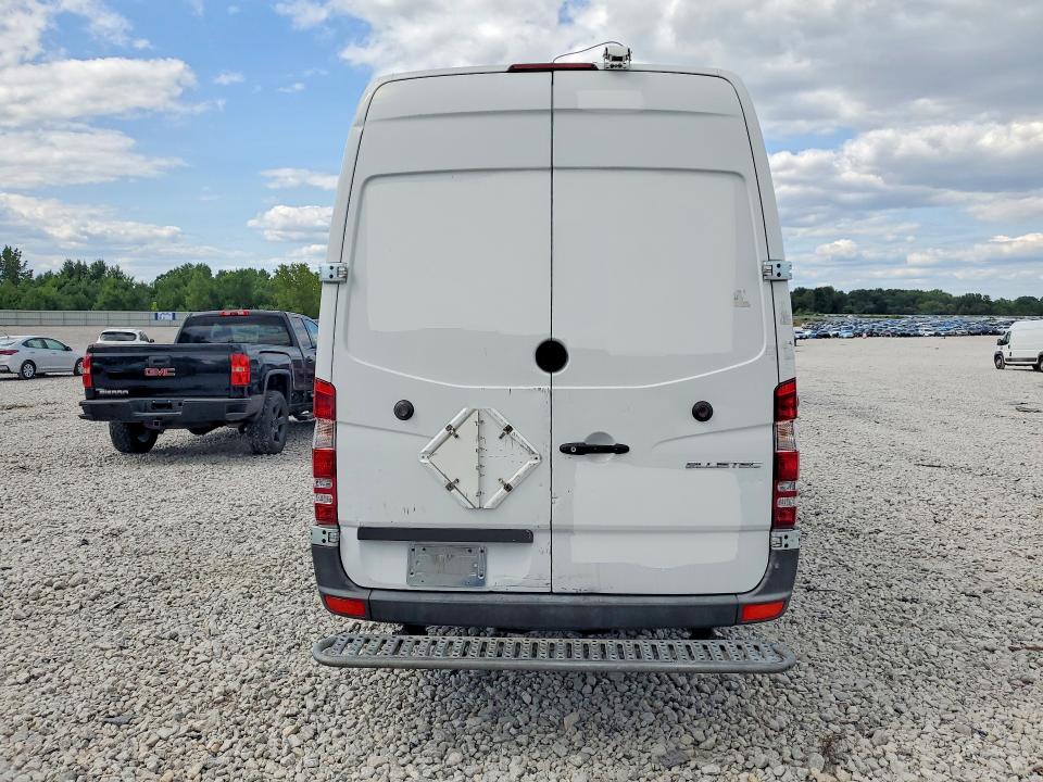61902656 :رقم المزاد ، WD3PE8DE7E5822951 vin ، 2014 Mercedes-benz Sprinter مزاد بيع
