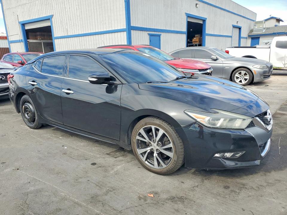 Продажа на аукционе авто 2017 Nissan Maxima, vin: 1N4AA6AP7HC377635, номер лота: 61081376
