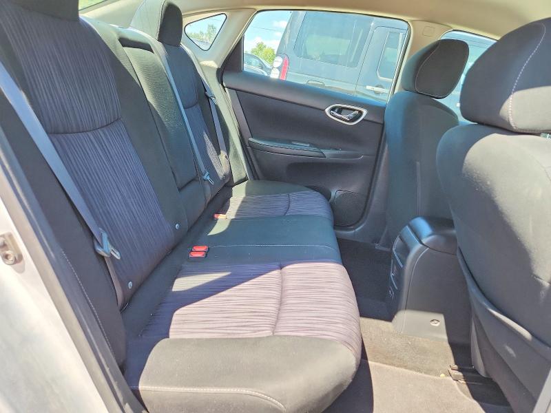 61910306 :رقم المزاد ، 3N1AB7AP8KY368294 vin ، 2019 Nissan Sentra مزاد بيع