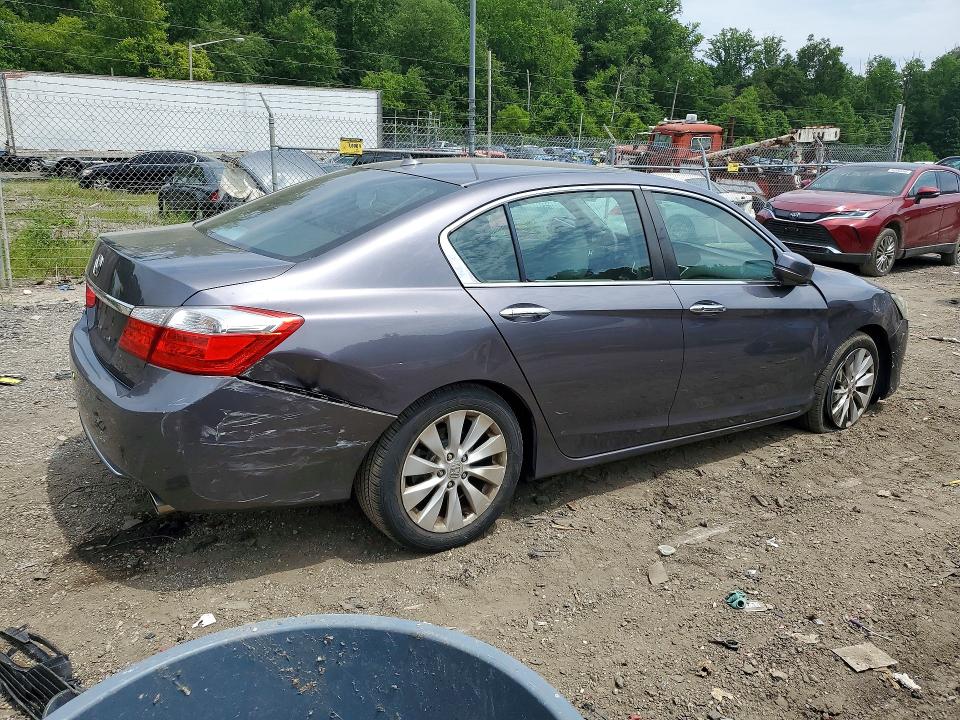 2014 Honda Accord მანქანა იყიდება აუქციონზე, vin: 1HGCR2F82EA305630, აუქციონის ნომერი: 61407376