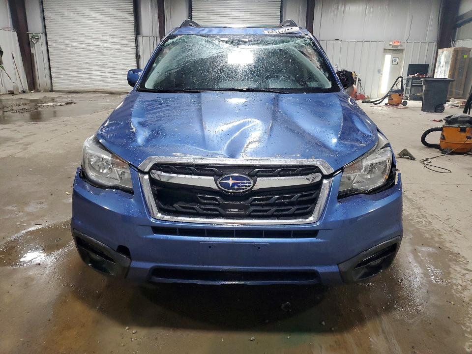 Продаж на аукціоні авто 2017 Subaru Forester, vin: JF2SJAGC2HH490032, номер лоту: 62341186