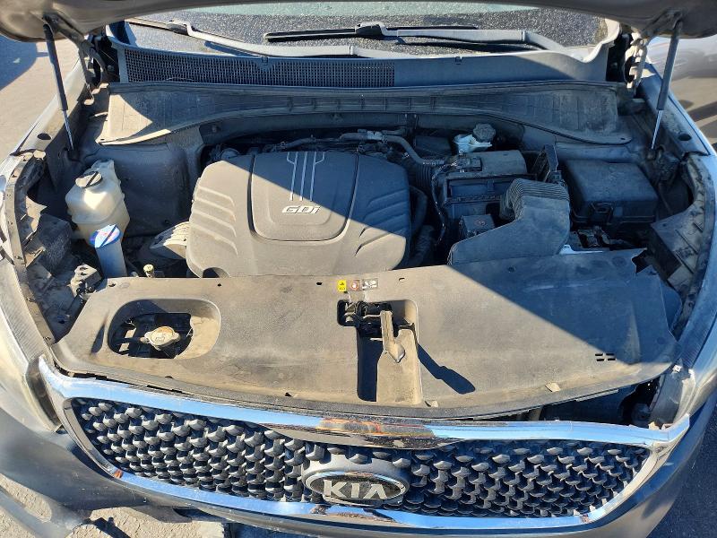 Продажа на аукционе авто 2017 Kia Sorento, vin: 5XYPG4A53HG235929, номер лота: 60993586