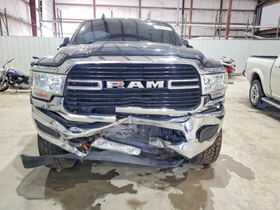 Продажа на аукционе авто 2020 Ram 2500, vin: 3C6UR5DL3LG115661, номер лота: 58294606