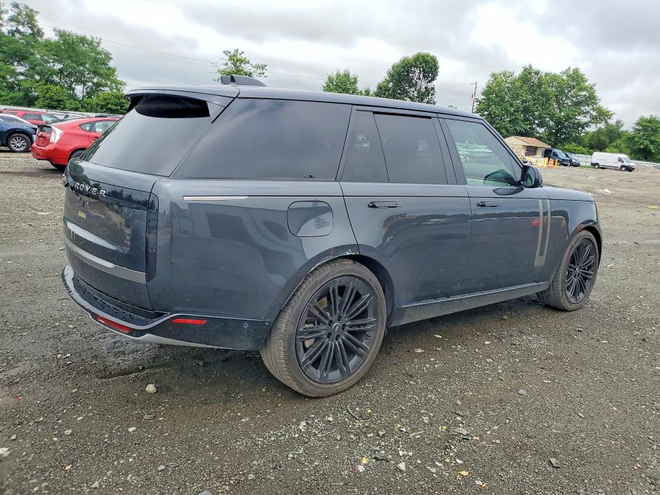 60005066 :رقم المزاد ، SALKP9FU9PA019050 vin ، 2023 Land Rover Range Rover مزاد بيع