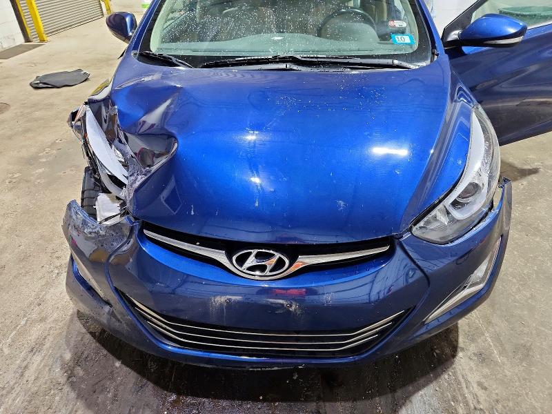 Продажа на аукционе авто 2016 Hyundai Elantra, vin: 5NPDH4AE2GH675549, номер лота: 62098376