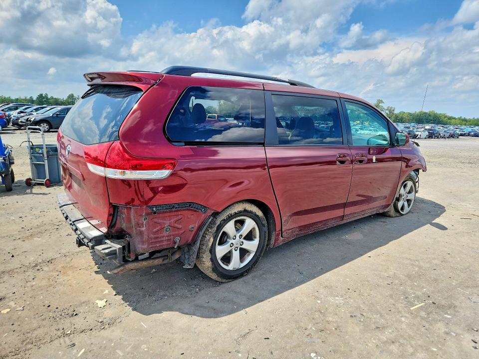 Aukcja sprzedaży 2014 Toyota Sienna, vin: 5TDKK3DC6ES448689, numer aukcji: 60451686