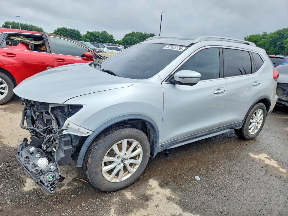 62165656 :رقم المزاد ، 5N1AT2MV0HC879339 vin ، 2017 Nissan Rogue مزاد بيع