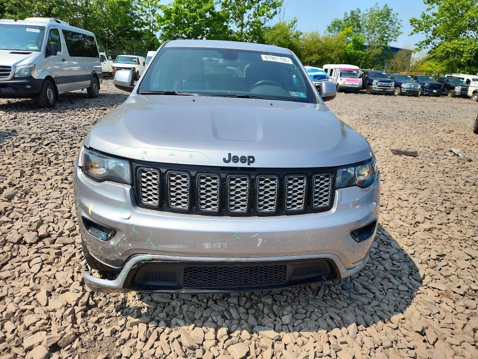 Продажа на аукционе авто 2021 Jeep Grand Cherokee, vin: 1C4RJFAG3MC704278, номер лота: 61901106