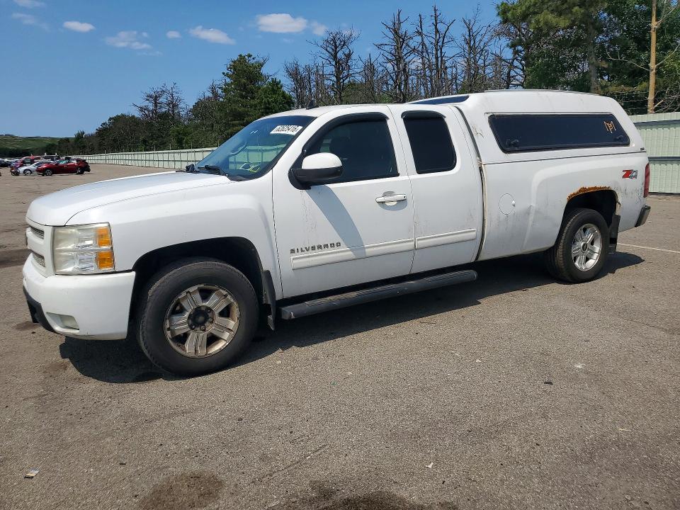 Auction sale of the 2010 Chevrolet Silverado, vin: 1GCSKTE09AZ216181, lot number: 62625416