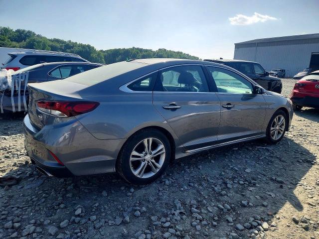 59196626 :رقم المزاد ، 5NPE34AF1JH631951 vin ، 2018 Hyundai Sonata مزاد بيع