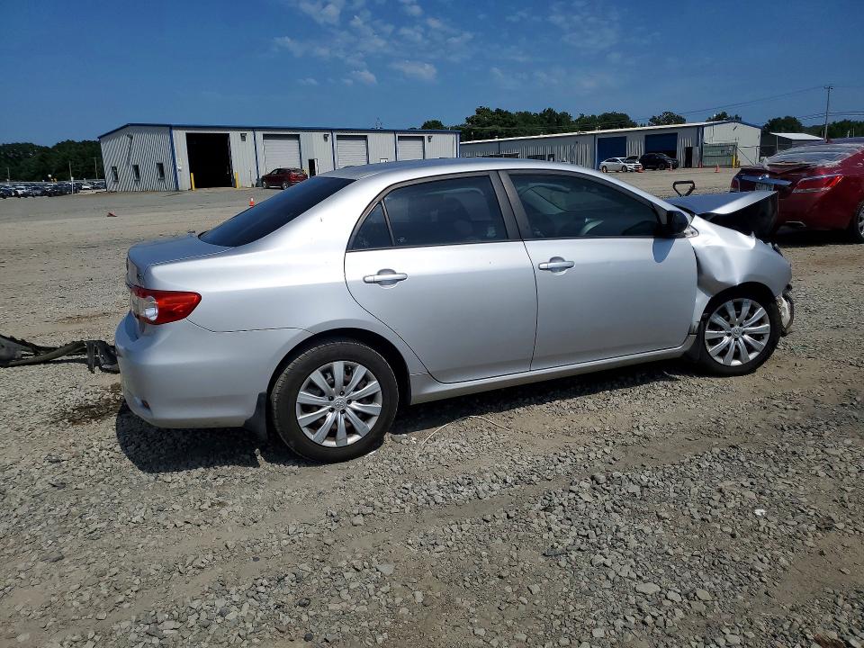 62457106 :رقم المزاد ، 2T1BU4EE3CC763620 vin ، 2012 Toyota Corolla مزاد بيع