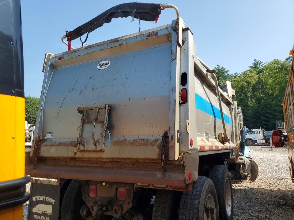 61928036 :رقم المزاد ، 1M2GR4GC7LM012974 vin ، 2020 Mack Granite مزاد بيع