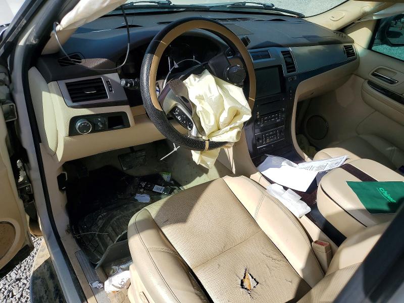 2007 Cadillac Escalade მანქანა იყიდება აუქციონზე, vin: 1GYFK63807R201292, აუქციონის ნომერი: 60444216
