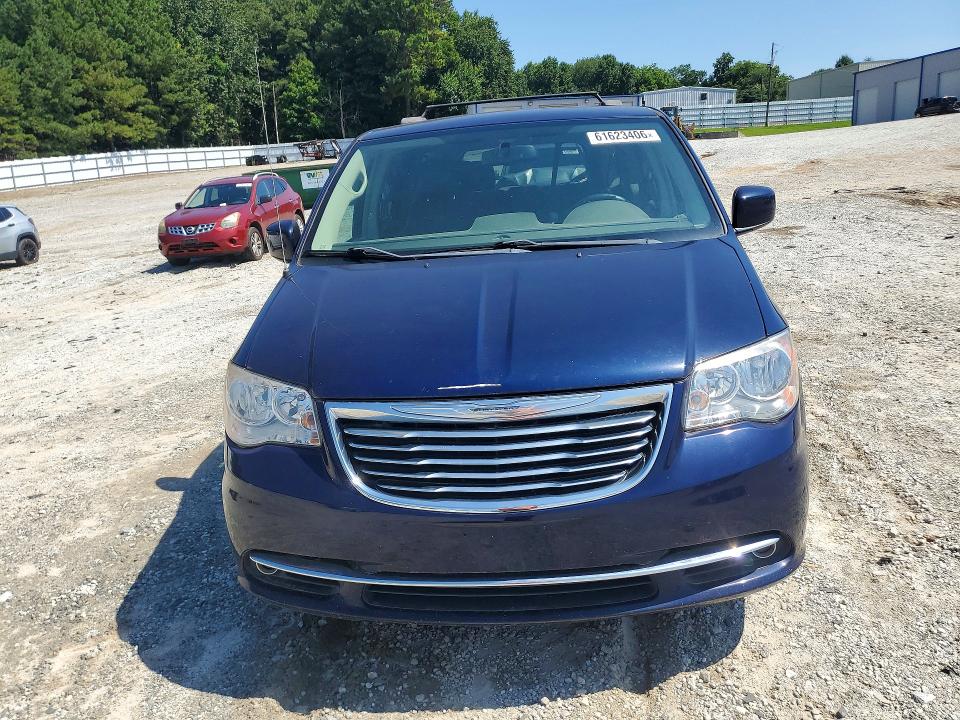 61623406 :رقم المزاد ، 2C4RC1BG5FR696559 vin ، 2015 Chrysler Town & Country مزاد بيع
