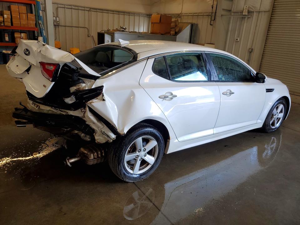 Продажа на аукционе авто 2015 Kia Optima, vin: KNAGM4A71F5555764, номер лота: 60899456