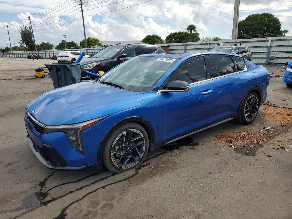 2025 Kia K4 მანქანა იყიდება აუქციონზე, vin: 3KPFW4DE3SE128233, აუქციონის ნომერი: 63551946