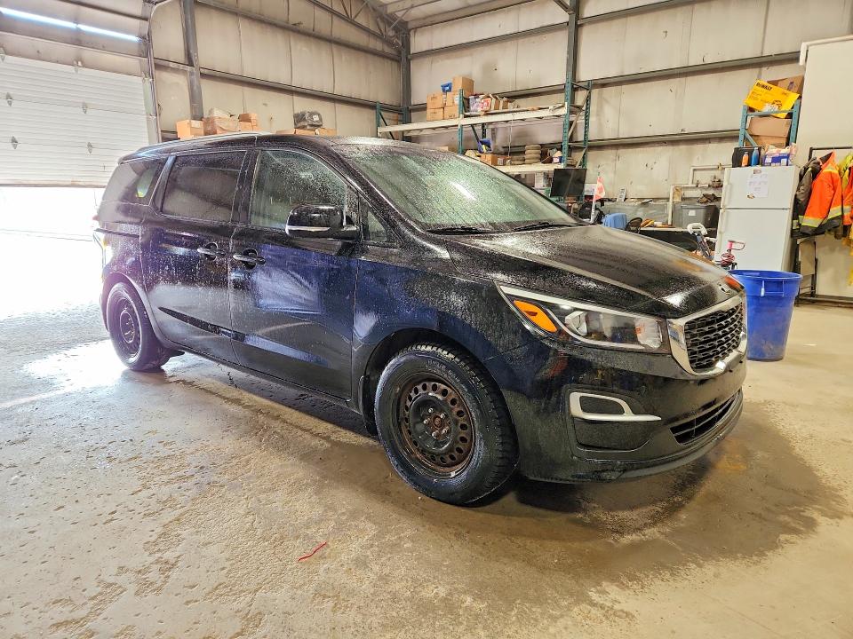 62226626 :رقم المزاد ، KNDMB5C10M6675122 vin ، 2021 Kia Sedona مزاد بيع