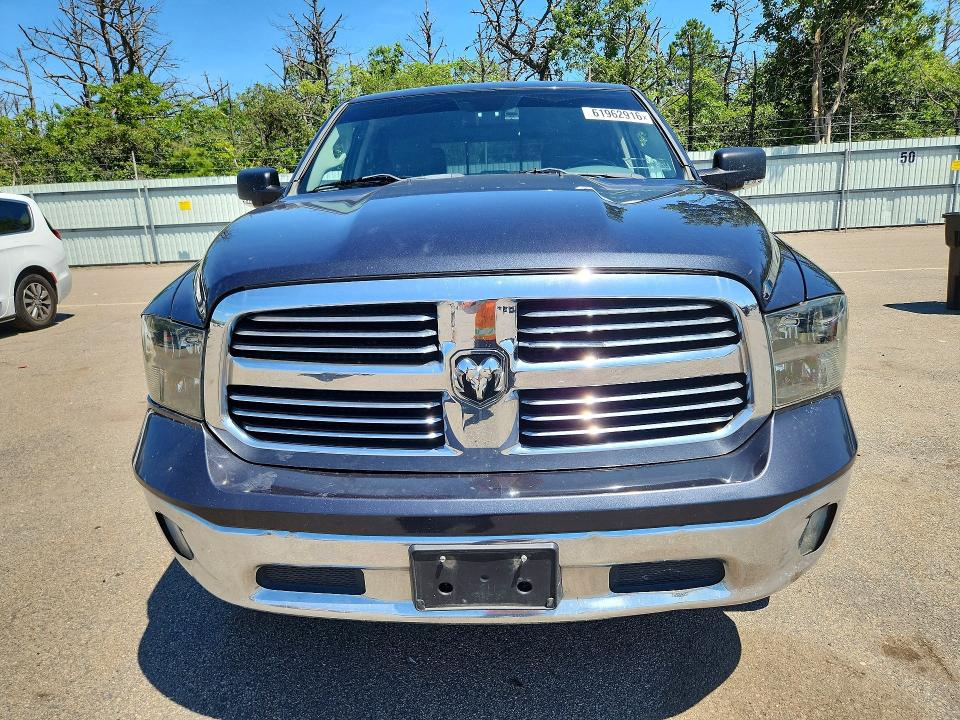 Продажа на аукционе авто 2015 Ram 1500, vin: 1C6RR7LT9FS775770, номер лота: 61962916