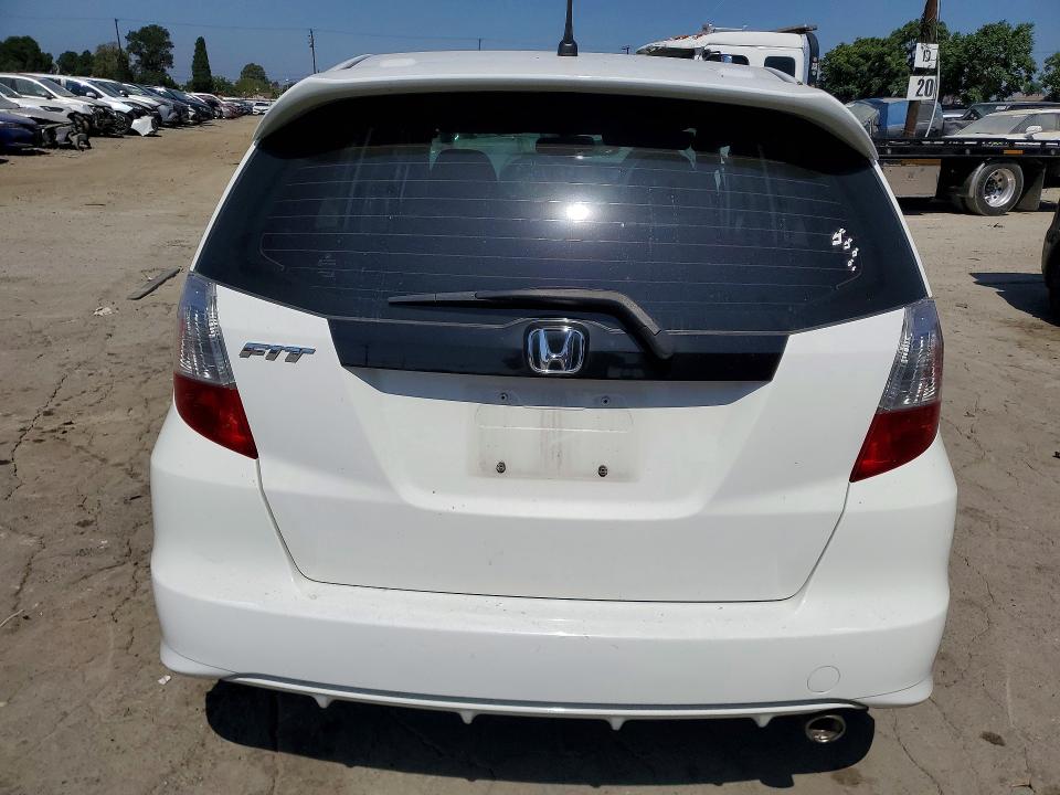 Продажа на аукционе авто 2011 Honda Fit, vin: JHMGE8H54BC018015, номер лота: 60017136