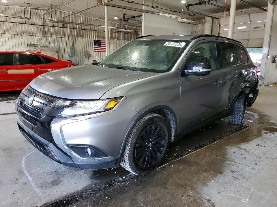 2020 Mitsubishi Outlander მანქანა იყიდება აუქციონზე, vin: JA4AZ3A32LZ015078, აუქციონის ნომერი: 62935306
