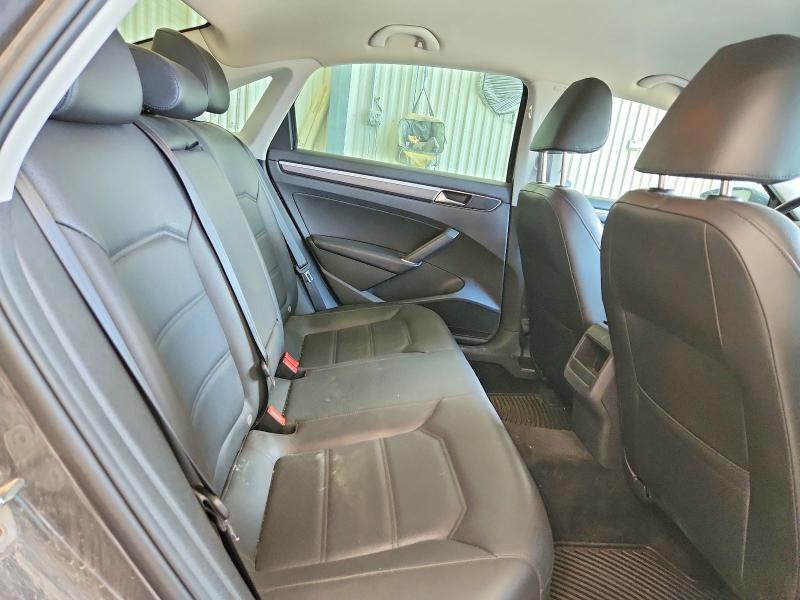 Продажа на аукционе авто 2018 Volkswagen Passat, vin: 1VWAA7A30JC028946, номер лота: 60719506