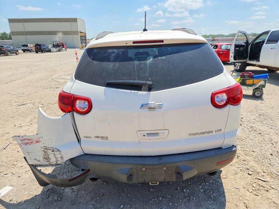 60982306 :رقم المزاد ، 1GNKVLED6BJ369585 vin ، 2011 Chevrolet Traverse مزاد بيع
