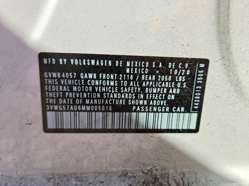 61100906 :رقم المزاد ، 3VWG57AU6MM005018 vin ، 2021 Volkswagen Golf مزاد بيع