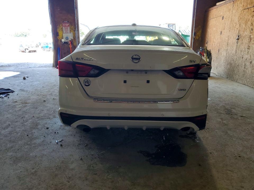 60592736 :رقم المزاد ، 1N4BL4DW5NN406944 vin ، 2022 Nissan Altima مزاد بيع