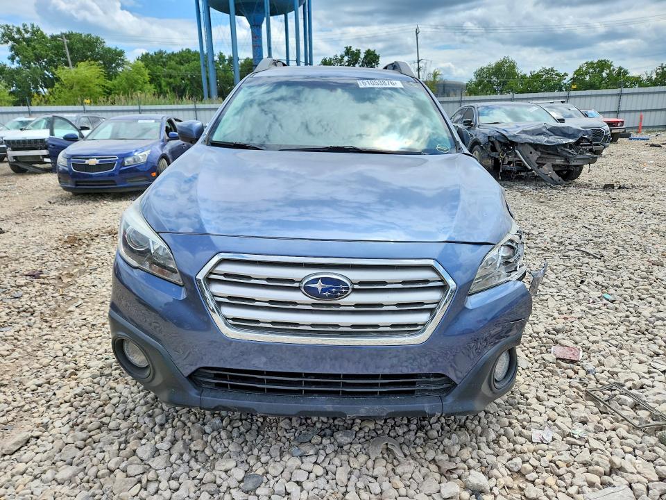 61053876 :رقم المزاد ، 4S4BSACC3F3347503 vin ، 2015 Subaru Outback مزاد بيع