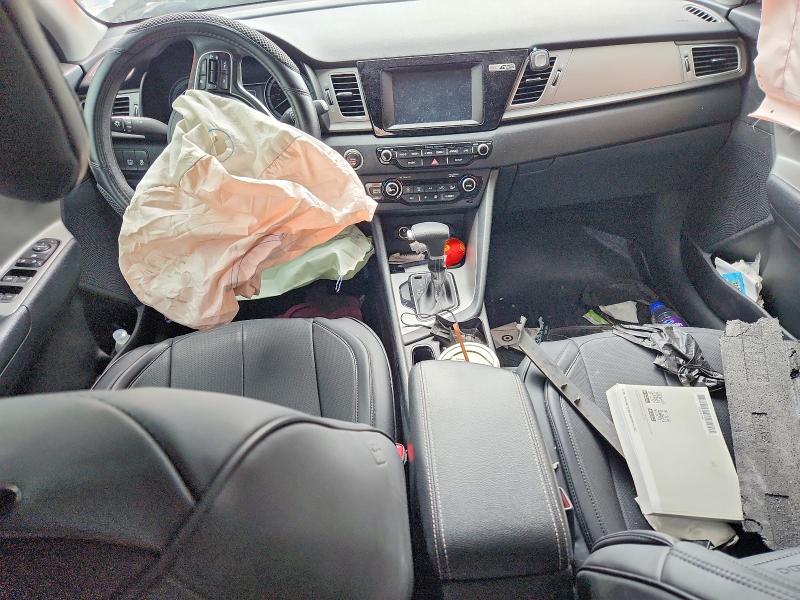 2018 Kia Niro მანქანა იყიდება აუქციონზე, vin: KNDCB3LC3J5160392, აუქციონის ნომერი: 61750736