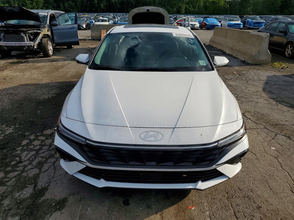 Продажа на аукционе авто 2024 Hyundai Elantra, vin: KMHLP4DG8RU661185, номер лота: 63020376
