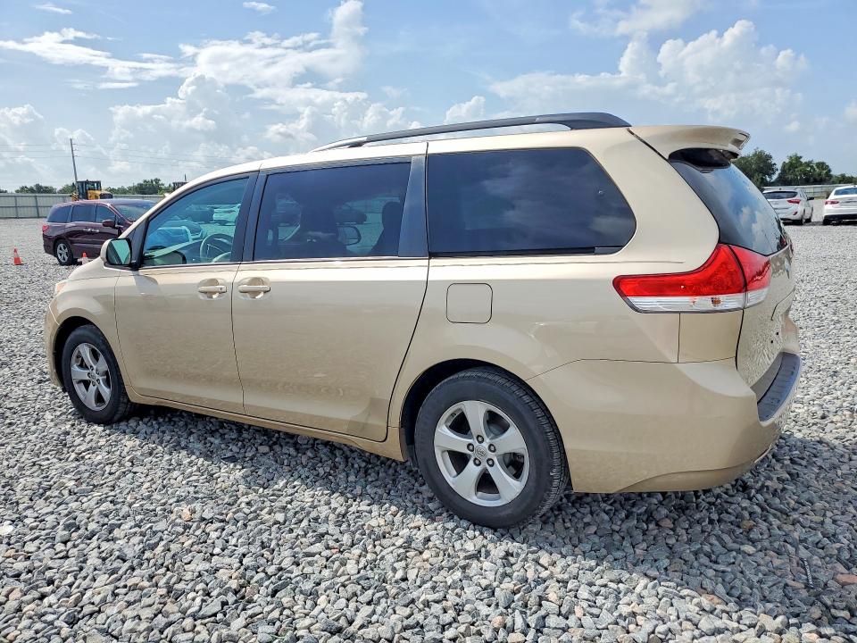 2013 Toyota Sienna მანქანა იყიდება აუქციონზე, vin: 5TDKK3DC8DS391863, აუქციონის ნომერი: 60715676