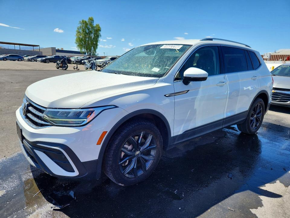 2024 Volkswagen Tiguan მანქანა იყიდება აუქციონზე, vin: 3VV3B7AX6RM044043, აუქციონის ნომერი: 59687256