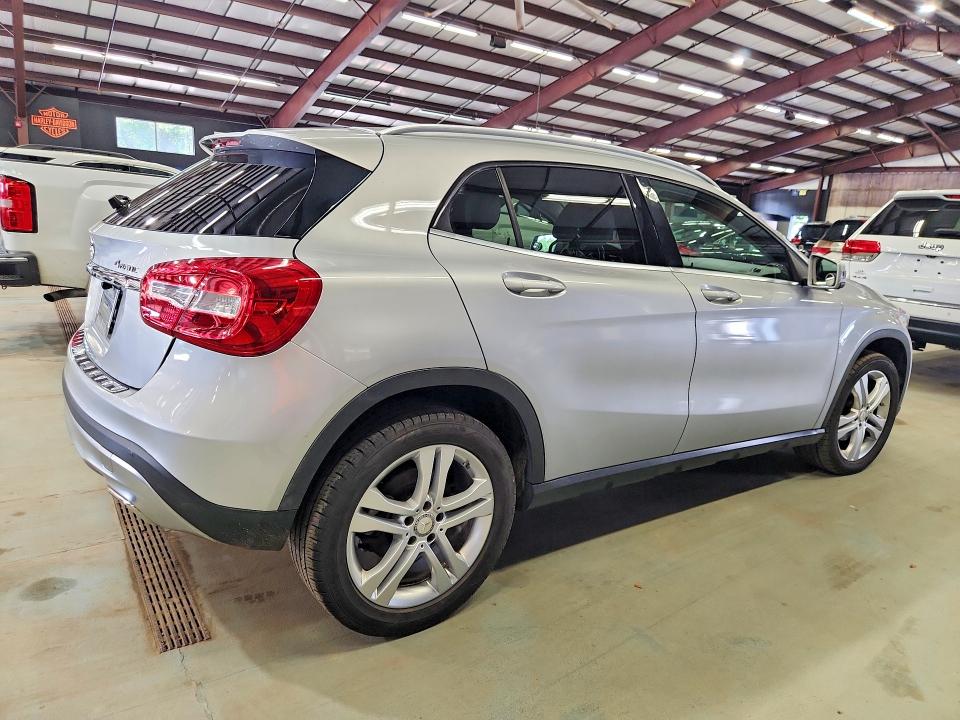 Продажа на аукционе авто 2015 Mercedes-benz Gla, vin: WDCTG4GB0FJ049994, номер лота: 62512226