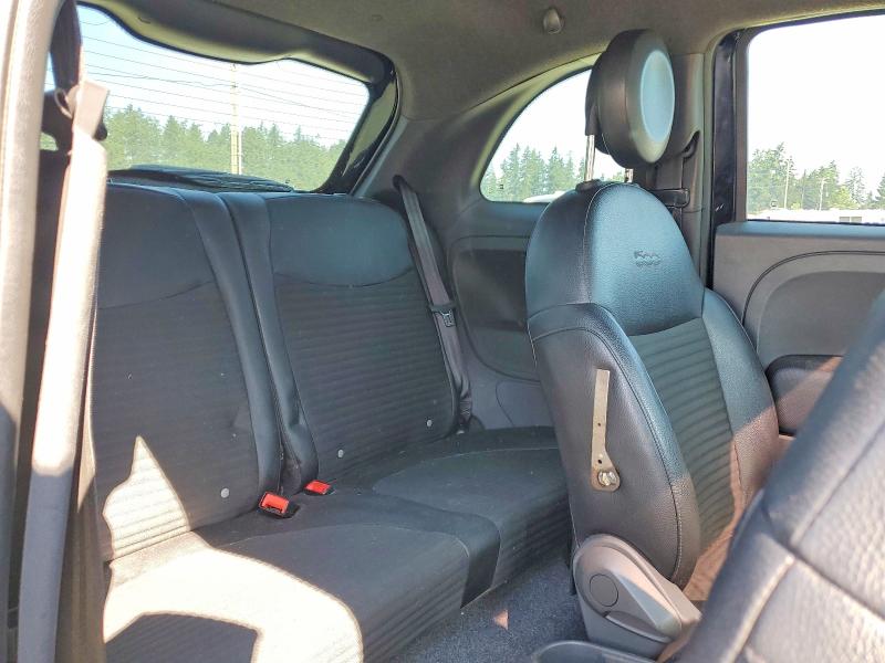 61984436 :رقم المزاد ، 3C3CFFBR7FT500375 vin ، 2015 Fiat 500 مزاد بيع