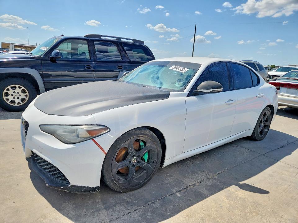 Продажа на аукционе авто 2018 Alfa Romeo Giulia, vin: ZARFAEBN8J7566032, номер лота: 59401126