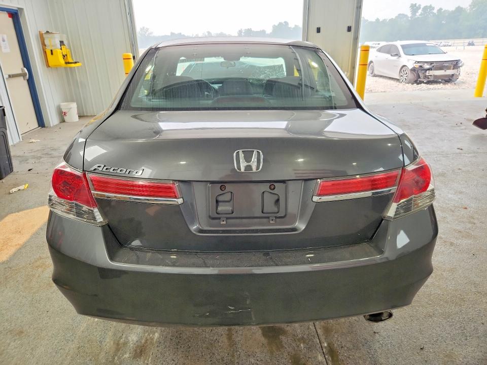 Продажа на аукционе авто 2012 Honda Accord, vin: 1HGCP2F38CA208973, номер лота: 61478976