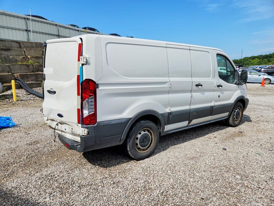 2017 Ford Transit მანქანა იყიდება აუქციონზე, vin: 1FTYE1ZM8HKA83290, აუქციონის ნომერი: 60978316