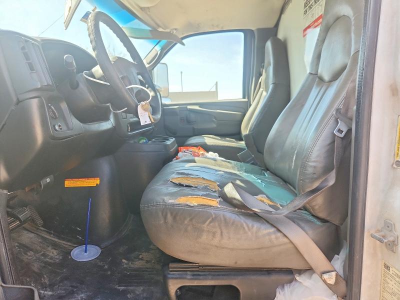 61297836 :رقم المزاد ، 1GDGG31V261905800 vin ، 2006 Gmc Savana مزاد بيع