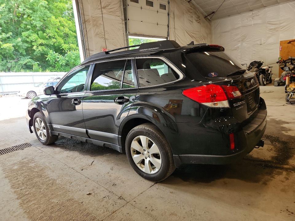 61995776 :رقم المزاد ، 4S4BRDKC0B2414752 vin ، 2011 Subaru Outback مزاد بيع