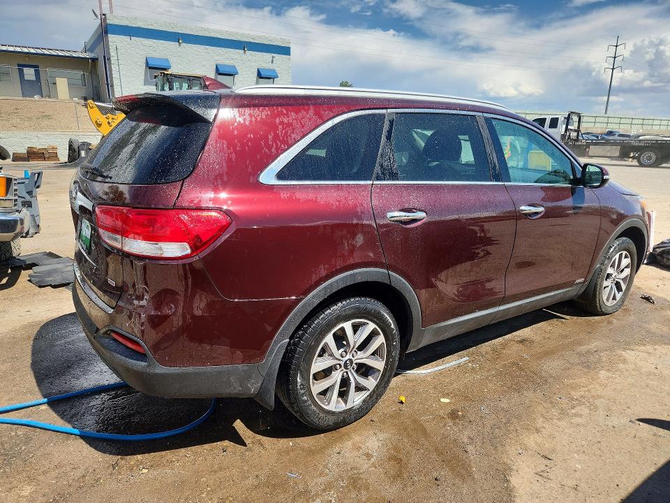60510156 :رقم المزاد ، 5XYPGDA30JG413154 vin ، 2018 Kia Sorento مزاد بيع