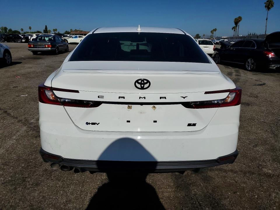 2025 Toyota Camry მანქანა იყიდება აუქციონზე, vin: 4T1DAACK2SU062444, აუქციონის ნომერი: 61394666
