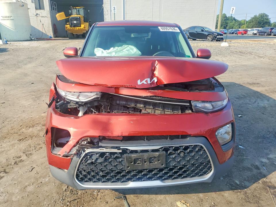 60957636 :رقم المزاد ، KNDJ23AU5N7834961 vin ، 2022 Kia Soul مزاد بيع