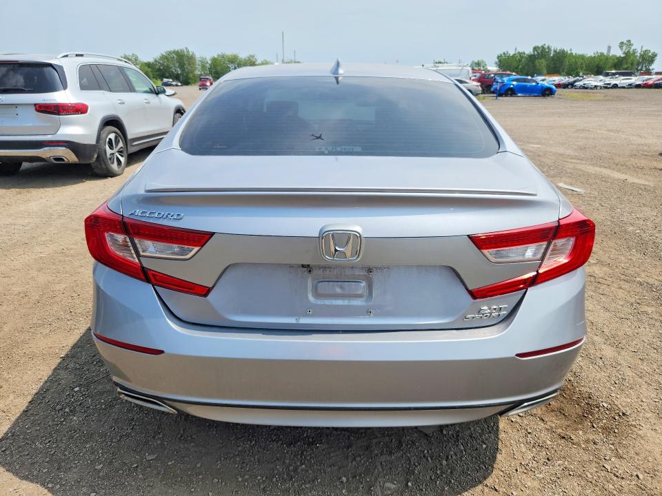 Продажа на аукционе авто 2018 Honda Accord, vin: 1HGCV2F31JA800704, номер лота: 62321046