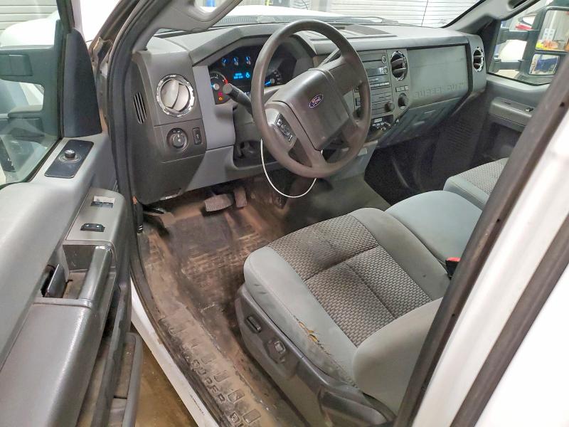 60997486 :رقم المزاد ، 1FDUF5HT2CEA35301 vin ، 2012 Ford F550 مزاد بيع