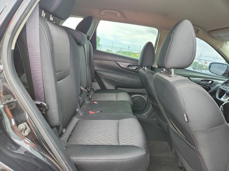 59972886 :رقم المزاد ، KNMAT2MV9HP588576 vin ، 2017 Nissan Rogue مزاد بيع